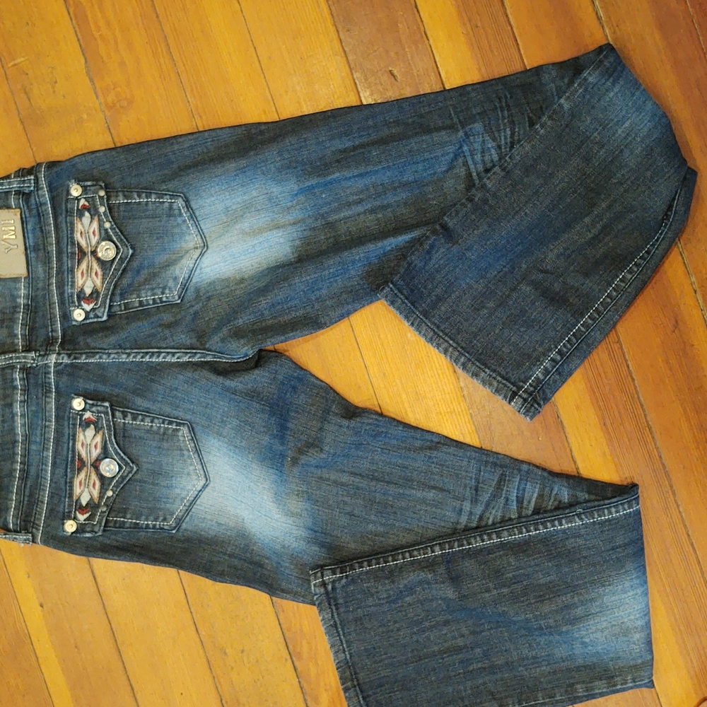 Jeans - Picture 3 of 5